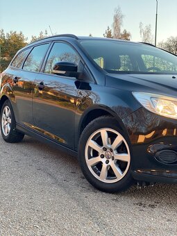 Ford focus - 3