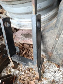 Konzole, závěs, hák na Zetor - 3