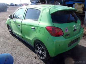 Space Star Mitsubishi 2013 - 3