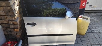 Volkswagen GOLF 5 - 3