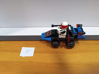 LEGO Space 6831 Message Decoder - 5 - 3