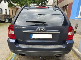 Kia Sportage 2.0 CRDI 4X4 Active - 3