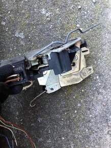 Pravé Přední Dveře BMW E36 Sedan - 3