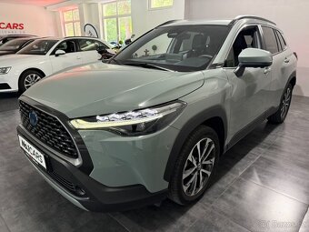 Toyota Corolla Cross 2,0 iHSD BUSINESS 4x4 1.MAJ ODPOČET DPH - 3