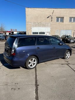 Mitsubishi Grandis - 3