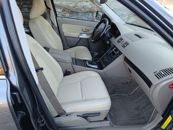 Volvo XC90 2.4 D5 136kw,vada prevodovky - 3