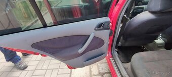 Škoda Octavia 1,6 benzin - 3