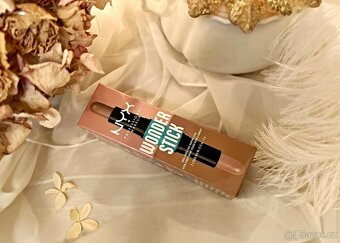 NYX Wonder Stick Dual Face Lift Highlight & Contour 2 v 1 - 3
