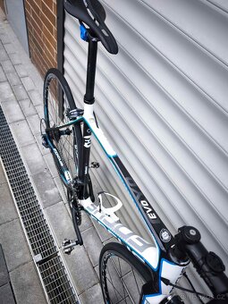 FOCUS Cayo Evo Ultegra LTD - 3