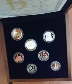 Sada oběžných mincí 2016 Proof v dřevěné etui - 3