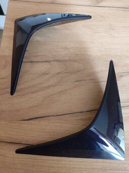 ŠKODA SUPERB III SPOILER KLAPKY 3V9827932 - 3