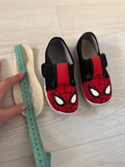 Bačkůrky se spidermanem vel. 27 - 3
