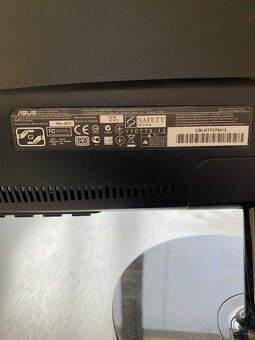 Monitor ASUS VS197D – 18,5" HD, VGA - 3