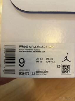 Nike Air Jordan 1 Mid - 3