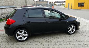 Prodám Toyota Auris - 3