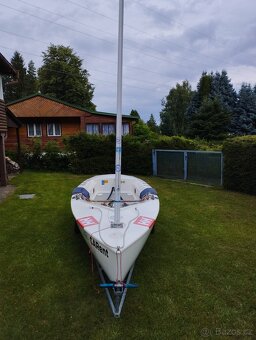 Plachetnice FINN - 3