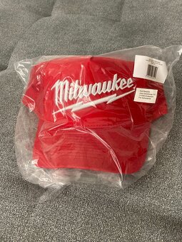 Kšiltovka Milwaukee - 3