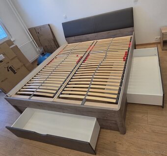 Postel 180x200 cm s úložným prostorem a 2 rošty - 3