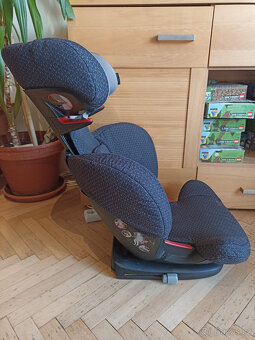 Autosedačka Maxi Cosi RodiFix Black Crystal 15-36 kg - 3