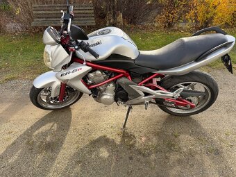 Kawasaki ER-6n (2007) – 53 kW - 3