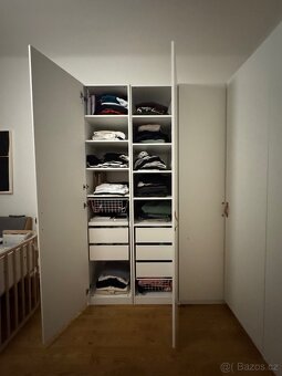 Rohová skříň IKEA PAX - 3