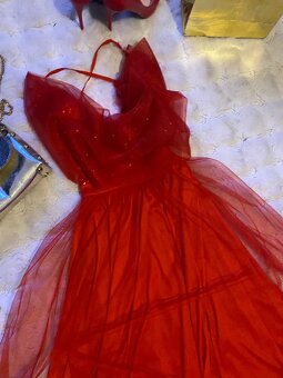 Maturitni saty plesove tylove dlouhe cervene 38 - 3