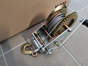 Ruční lanový naviják 900 kg - 3