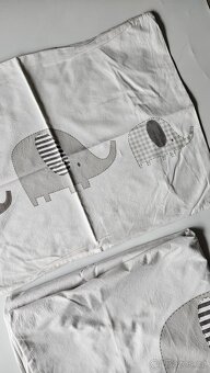 Šedo - bílé dětské povlečení se slony do dětské postýlky - 3