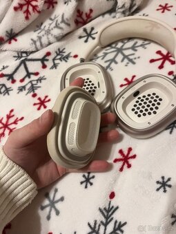 Naušník na Apple airpods max - 3