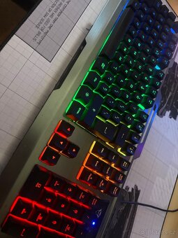 Hliníková klávesnice GXT Herni - 3