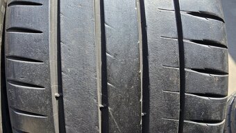 Letní pneu 275/40/19 Michelin - 3