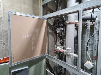 Revizní dvířka 60x60 - 3