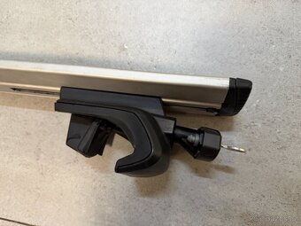 Příčníky Thule Wingbar na hagusy (757 + - 3