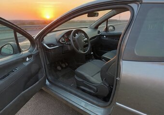 Peugeot 207 - 3