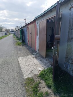 Prodám garáž Všetuly - 3
