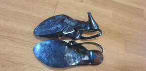Černé lodičky - sandály, vel. 39 - 3