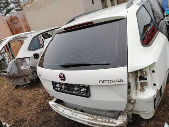 5dveře/ kufr Škoda Octavia 3 kombi - 3