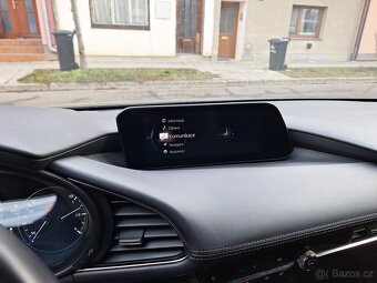 Mazda 3 BP 2019 90kW 122k manuál, ČR - 3