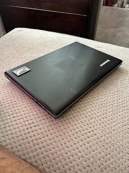Lenovo IdeaPad Z710 - 3