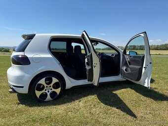 GOLF GTI - 3