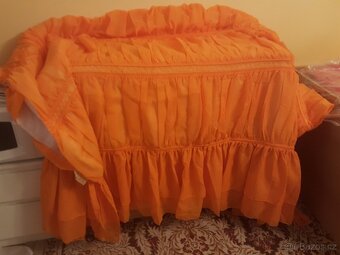 Oranžový přehoz na dvoulůžko - 3