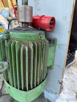 Plně funkční motor - 3