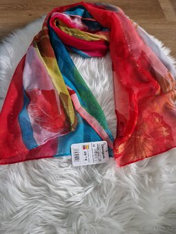 Nový dámský značkový šátek Desigual třpytivý červený s visač - 3