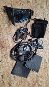 BMW E12, E30, E34 - zbytky dílů - 3