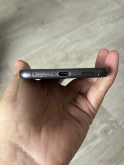 Samsung S21 FE - 3