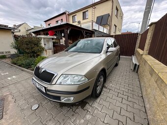 Škoda Octavia 2 Combi 1.6 - 3