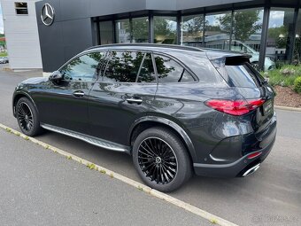 Mercedes-Benz GLC 300d 4MATIC - 3