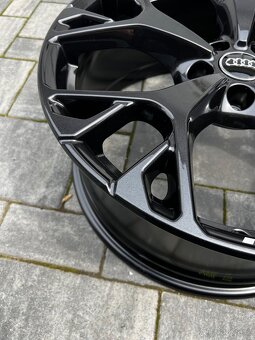 Audi r20 a6 top - 3