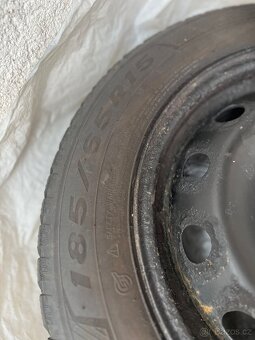 Zimní pneu 185/65R15 - 3