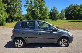Toyota Yaris 1,0 VVT-i - 3